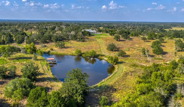 1880 Schoenberg Road, Carmine, TX 78932