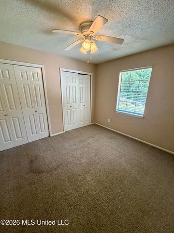 12 Joanna Lane, Gulfport, MS 39503