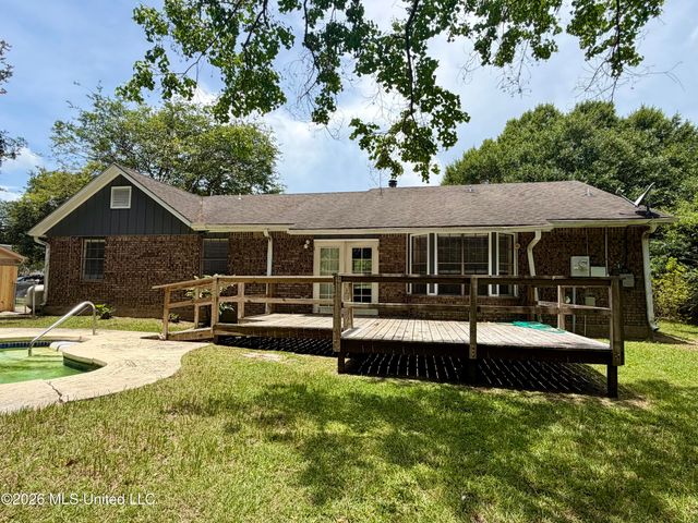 12 Joanna Lane, Gulfport, MS 39503