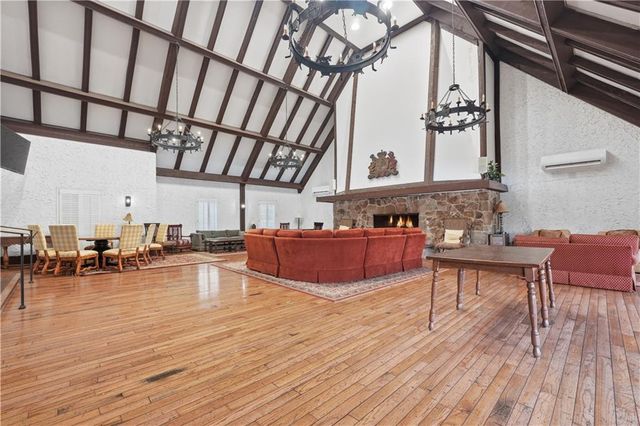 6851 Roswell Road B3, Atlanta, GA 30328