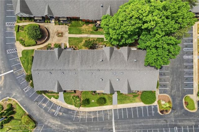 6851 Roswell Road B3, Atlanta, GA 30328