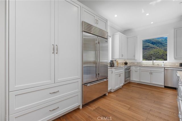 29438 Mulholland Highway, Agoura Hills, CA 91301