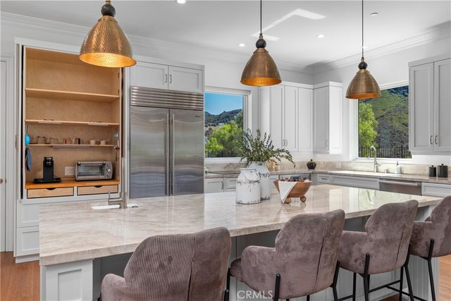 29438 Mulholland Highway, Agoura Hills, CA 91301