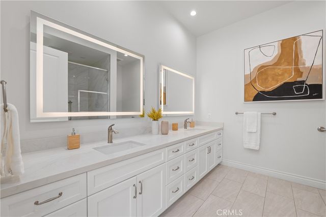 29438 Mulholland Highway, Agoura Hills, CA 91301