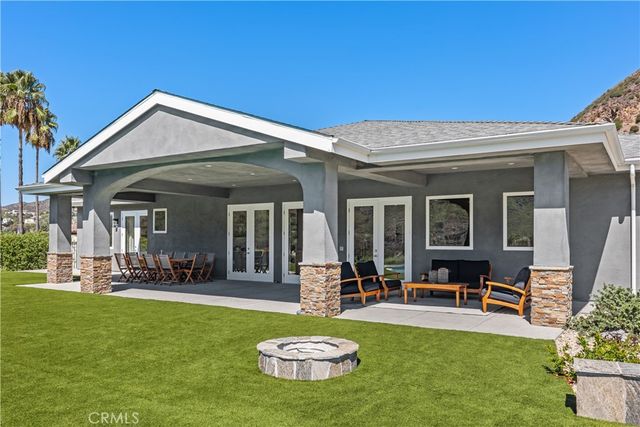 29438 Mulholland Highway, Agoura Hills, CA 91301