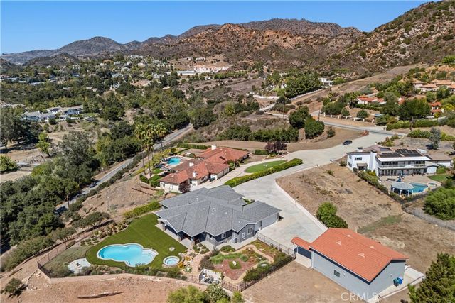 29438 Mulholland Highway, Agoura Hills, CA 91301