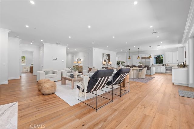29438 Mulholland Highway, Agoura Hills, CA 91301