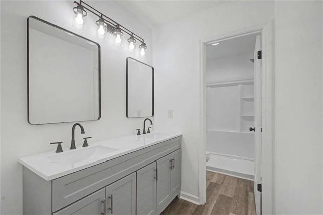 6788 E Woodridge Place E, Douglasville, GA 30135