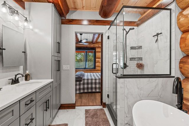 N14580 Porter Road, Nekoosa, WI 54457