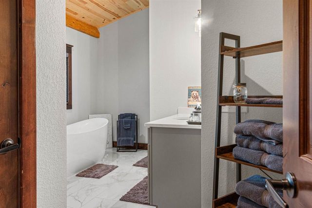 N14580 Porter Road, Nekoosa, WI 54457