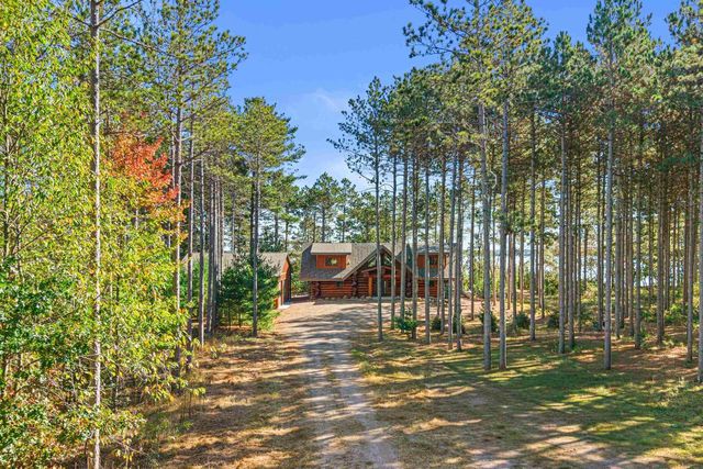 N14580 Porter Road, Nekoosa, WI 54457