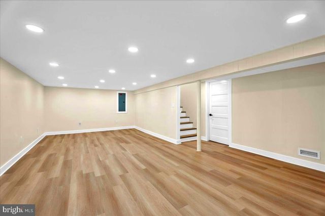 315 W ATLANTIC AVE, Lindenwold, NJ 08021