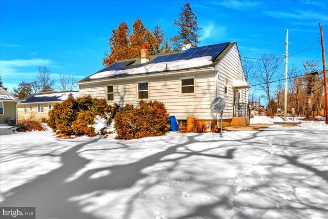 315 W ATLANTIC AVE, Lindenwold, NJ 08021