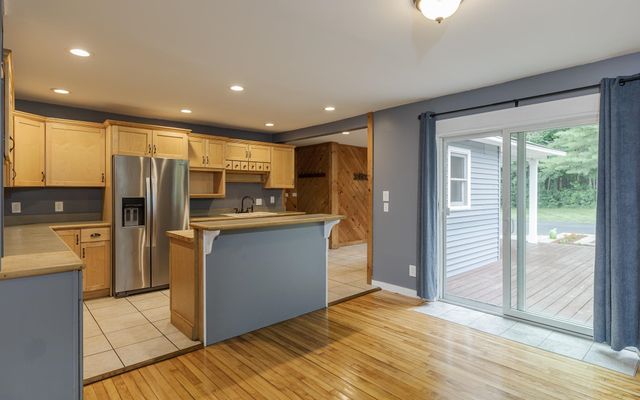 530 Old Walpole Road, Surry, NH 03431