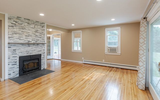 530 Old Walpole Road, Surry, NH 03431