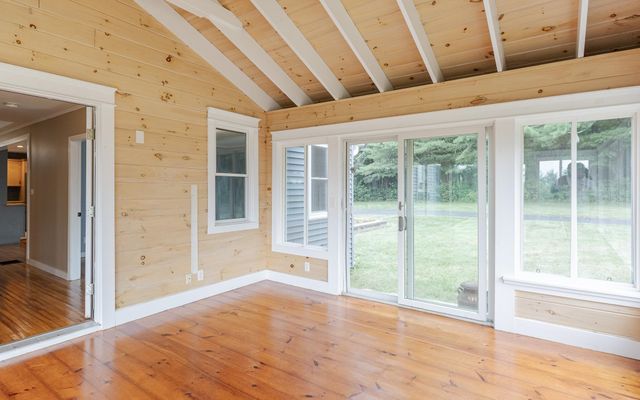 530 Old Walpole Road, Surry, NH 03431
