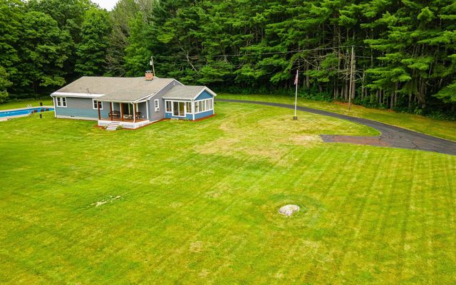 530 Old Walpole Road, Surry, NH 03431