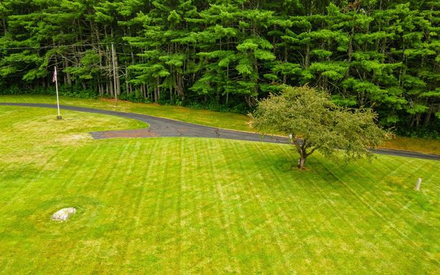 530 Old Walpole Road, Surry, NH 03431