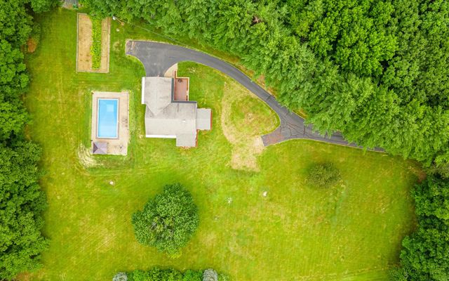 530 Old Walpole Road, Surry, NH 03431