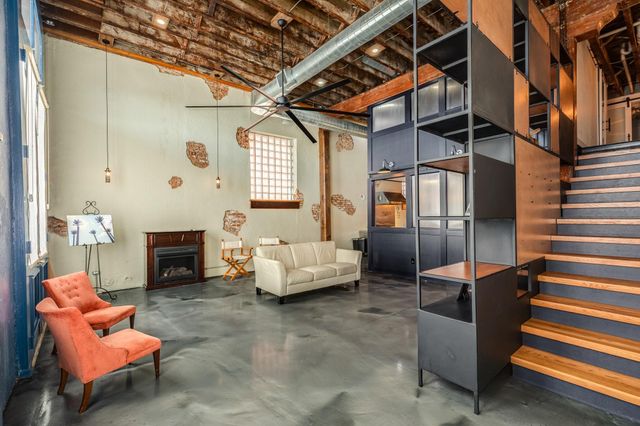 214 Rosenberg Street 214, Galveston, TX 77550