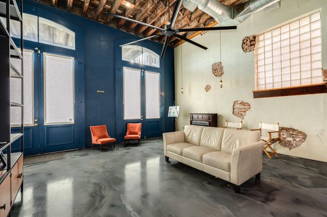 214 Rosenberg Street 214, Galveston, TX 77550