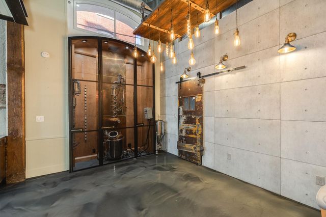 214 Rosenberg Street 214, Galveston, TX 77550