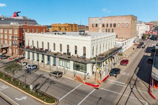 214 Rosenberg Street 214, Galveston, TX 77550