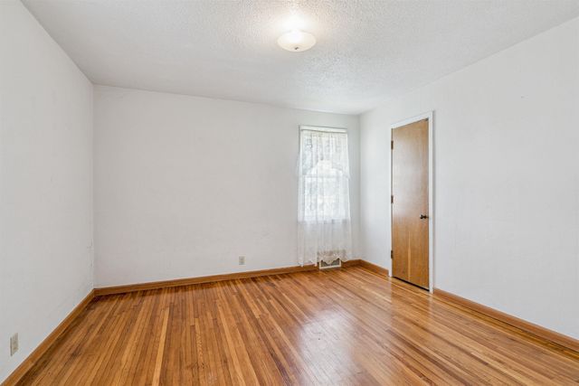 715 NE 1st Avenue, Oelwein, IA 50662