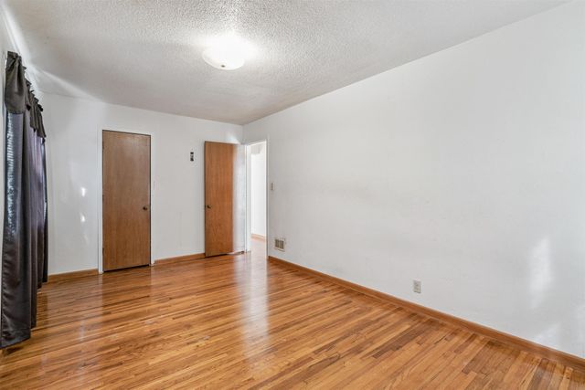 715 NE 1st Avenue, Oelwein, IA 50662