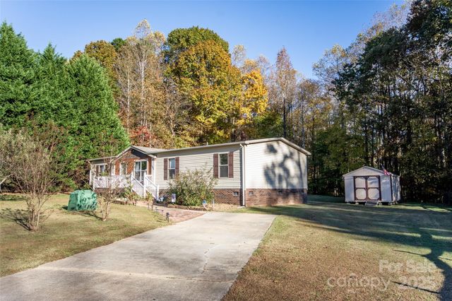 135 Tradewinds Court, Mooresville, NC 28115