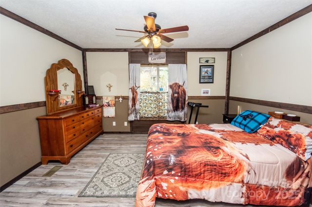 135 Tradewinds Court, Mooresville, NC 28115