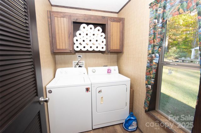 135 Tradewinds Court, Mooresville, NC 28115