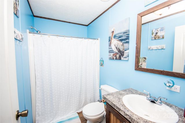 135 Tradewinds Court, Mooresville, NC 28115