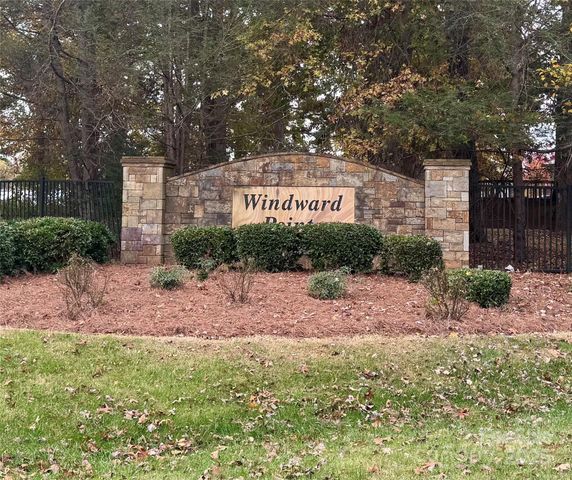 135 Tradewinds Court, Mooresville, NC 28115