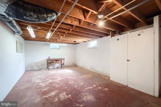 860 WITMER RD, York, PA 17406