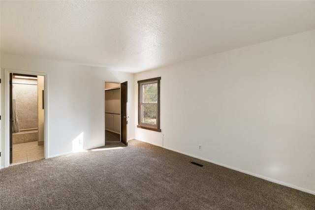 311 Calle Loma Norte, Santa Fe, NM 87501