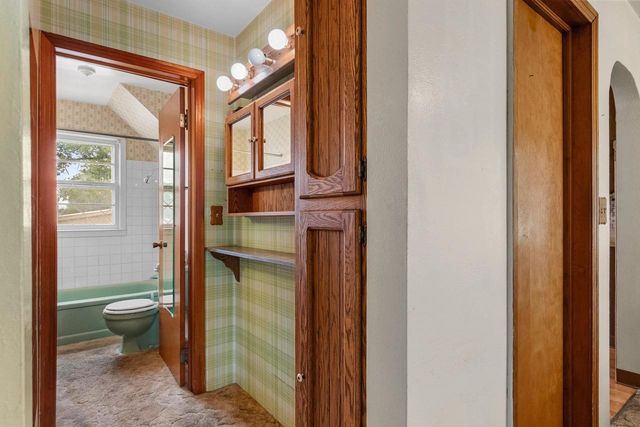 5067 GLENDALE AVENUE, Green Bay, WI 54313