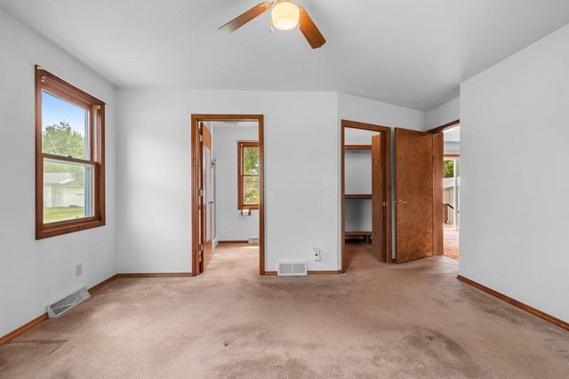 5067 GLENDALE AVENUE, Green Bay, WI 54313