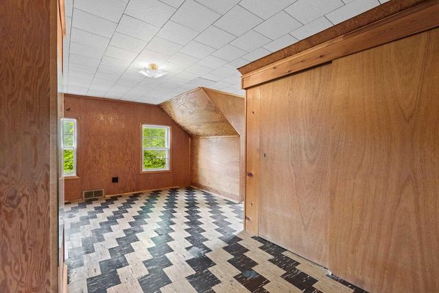 5067 GLENDALE AVENUE, Green Bay, WI 54313