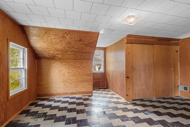 5067 GLENDALE AVENUE, Green Bay, WI 54313