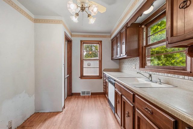 5067 GLENDALE AVENUE, Green Bay, WI 54313