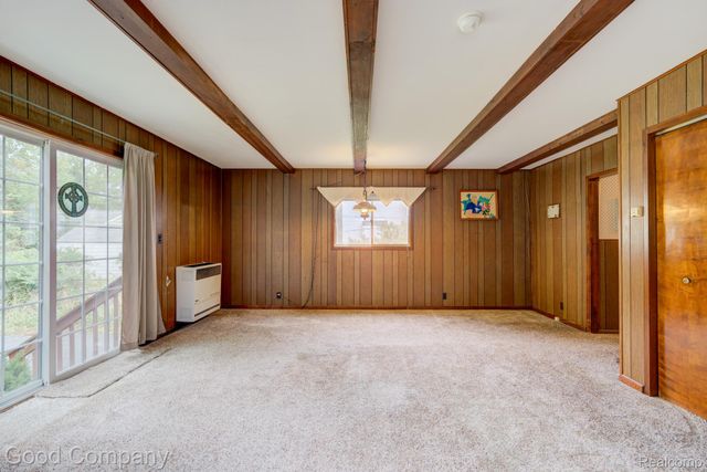 835 Edgewood Drive, Royal Oak, MI 48067