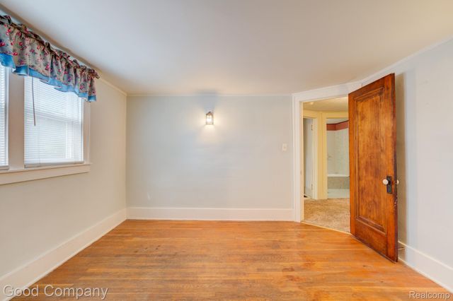 835 Edgewood Drive, Royal Oak, MI 48067