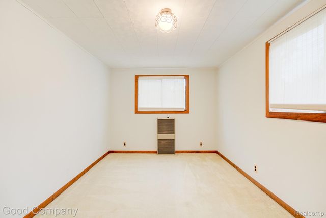 835 Edgewood Drive, Royal Oak, MI 48067