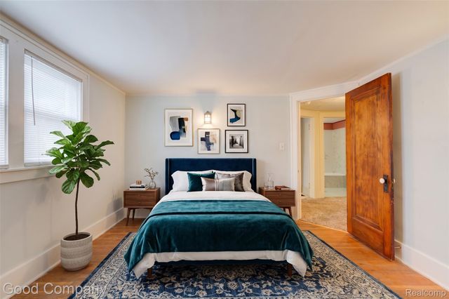 835 Edgewood Drive, Royal Oak, MI 48067