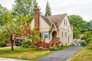 835 Edgewood Drive, Royal Oak, MI 48067