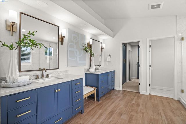 912 Bentley Oak Ct, San Ramon, CA 94582