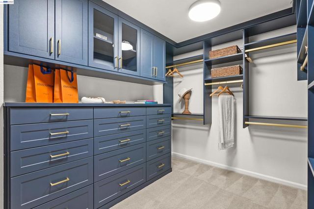 912 Bentley Oak Ct, San Ramon, CA 94582