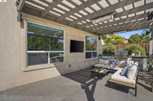 912 Bentley Oak Ct, San Ramon, CA 94582