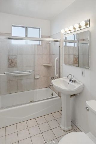 5740 Lemona Avenue, Sherman Oaks, CA 91411